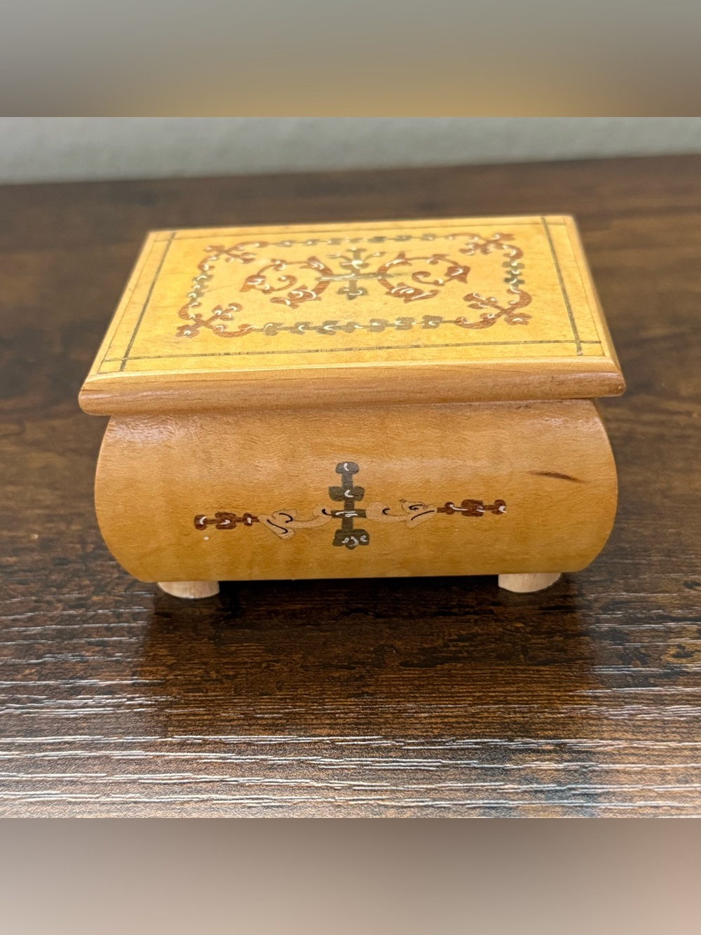 Handcrafted Decorative Inlaid Wooden trinket Box in Light Brown
